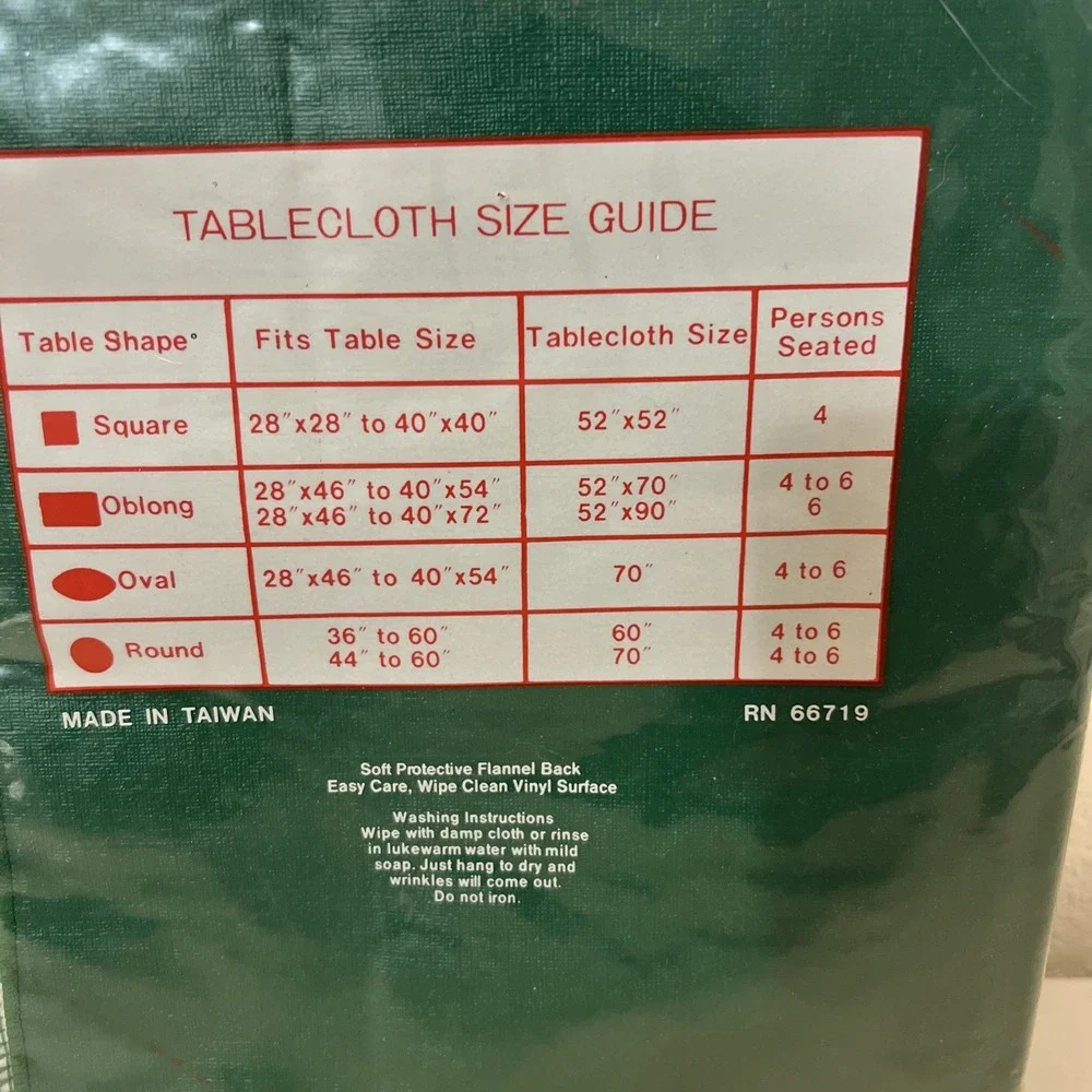 VTG NOS Christmas Holiday Vinyl Flannel Back Green Oblong Tablecloth‎ 52